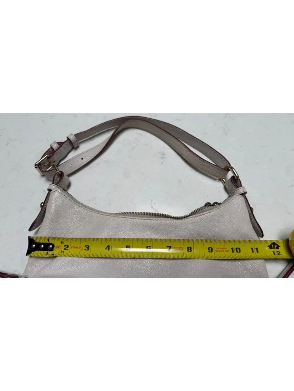 Dooney & Bourke Pebble Leather Shoulder Bag Ivory Hobo Lux Purse Gold Hardware